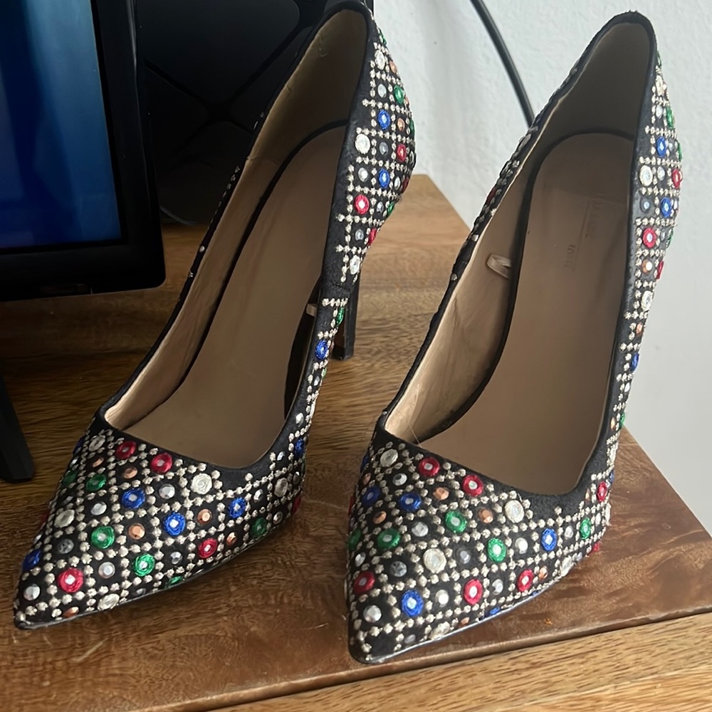 Worn Zara pumps